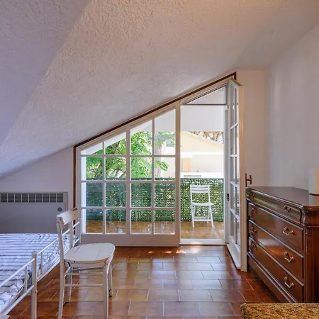 5 Bedroom Gorgeous Home In Marina Romea