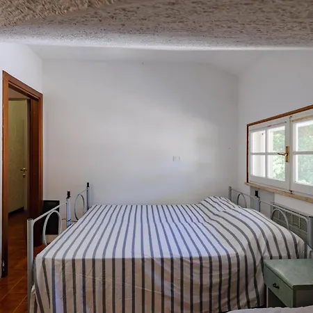 5 Bedroom Gorgeous Home In Marina Romea Dom wakacyjny *