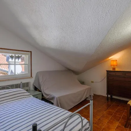 5 Bedroom Gorgeous Home In Marina Romea *